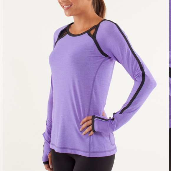 Like New! Rare Lululemon Run: Team Spirit Long Sleeve - Picture 1 of 13